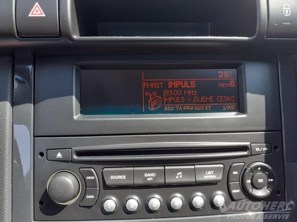 Peugeot 3008 1.6 i 88 kW