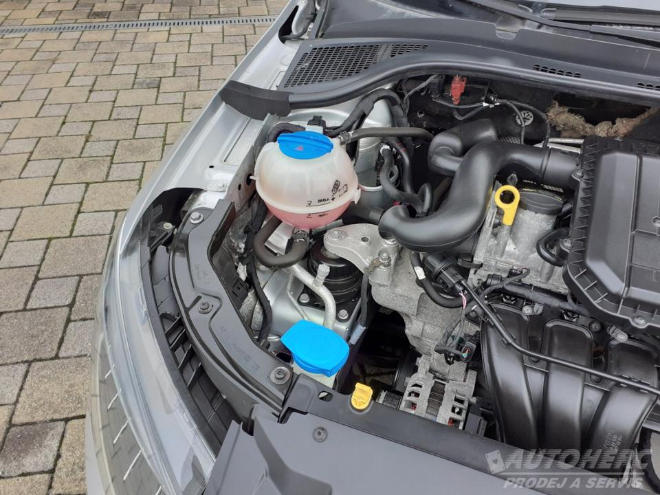 Škoda Fabia KOMBI 1.0 MPi ČR