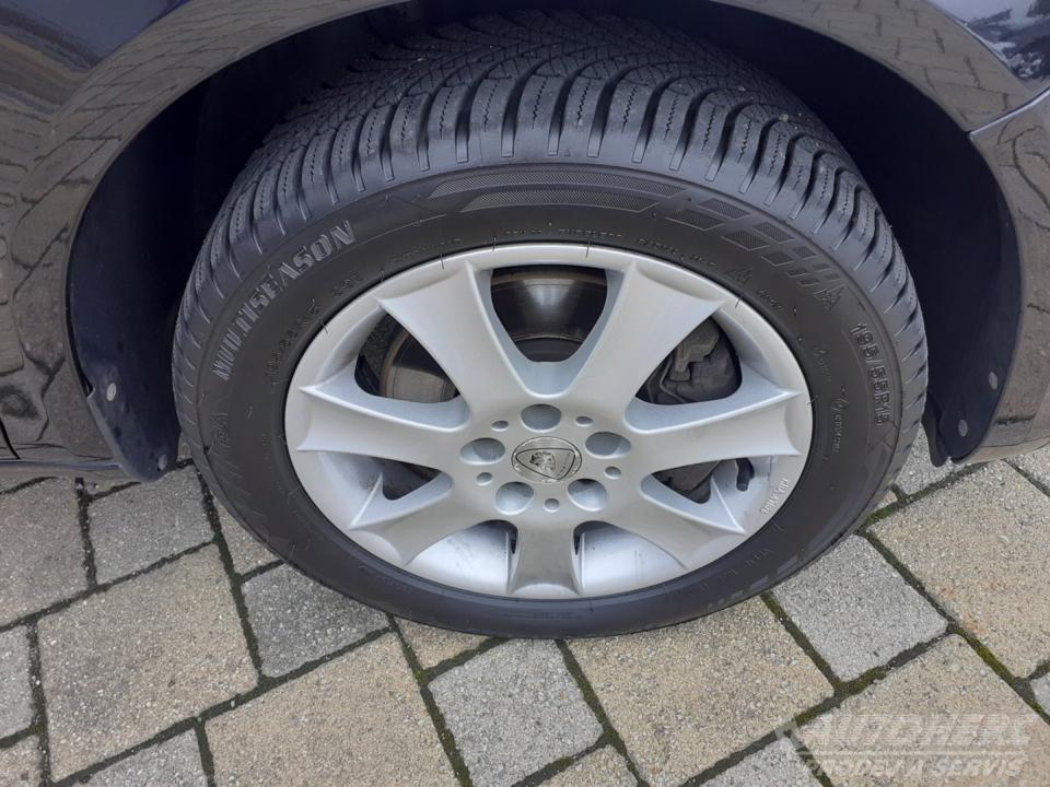Škoda Fabia KOMBI 1.2 TSi AUTOMAT