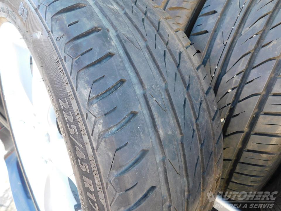 Škoda Superb II Kombi 1.8 TSi