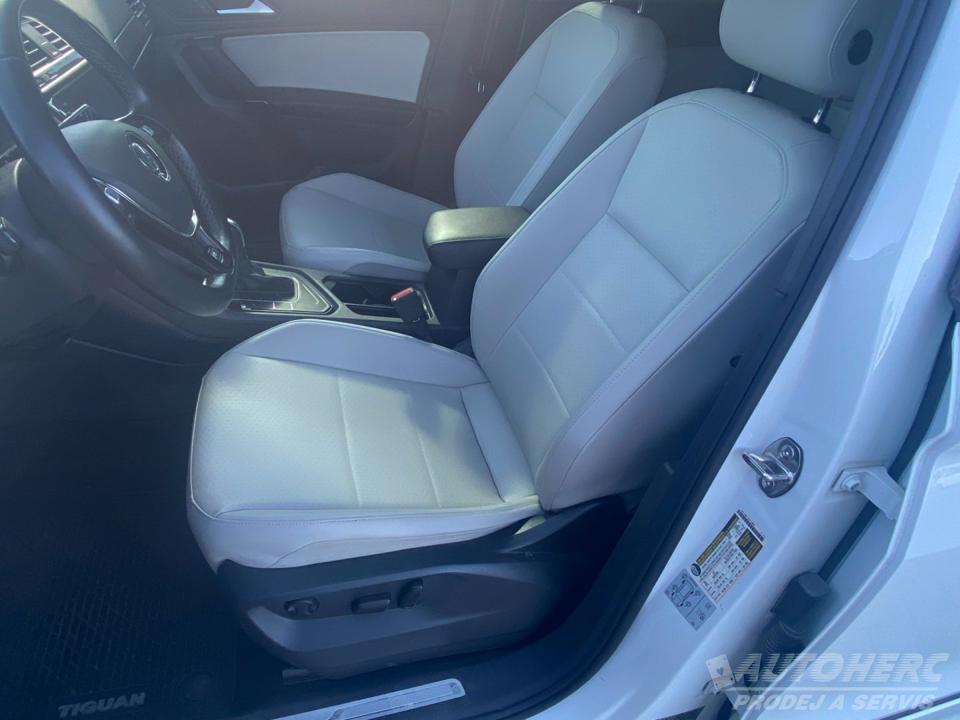 Volkswagen Tiguan Allspace 2.0 TSi R-Line DSG 7-míst