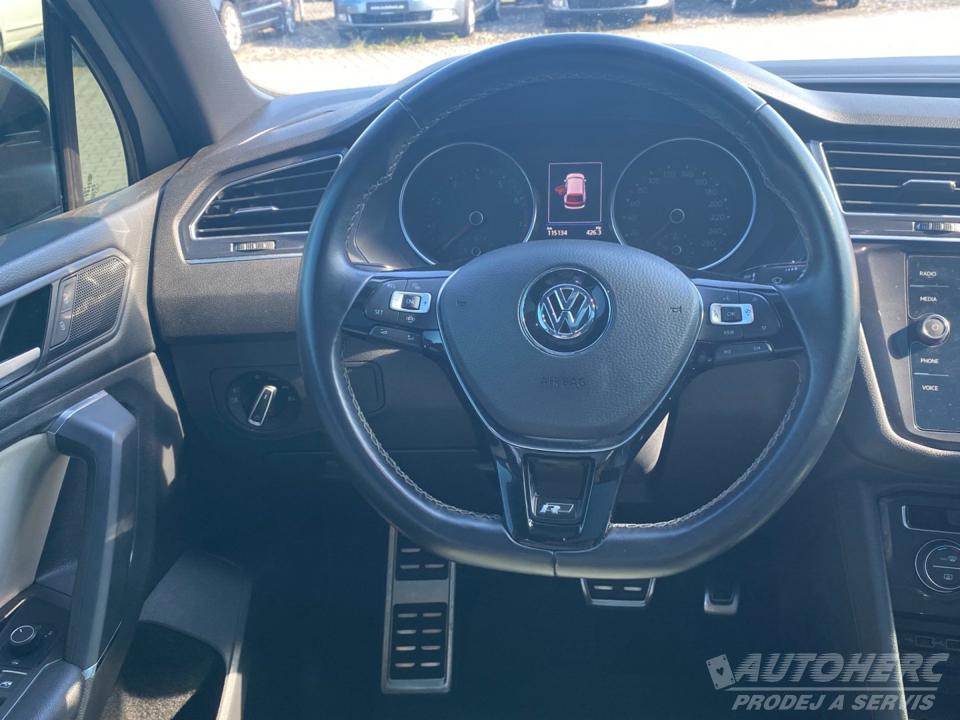 Volkswagen Tiguan Allspace 2.0 TSi R-Line DSG 7-míst