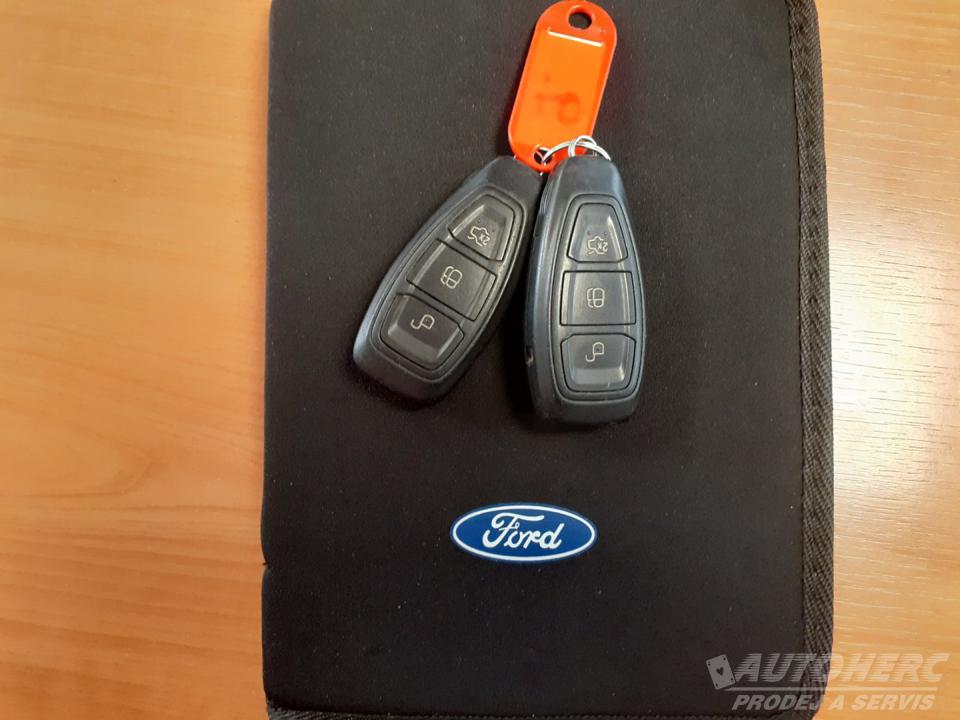 Ford Focus 1.5 E.B. TITANIUM