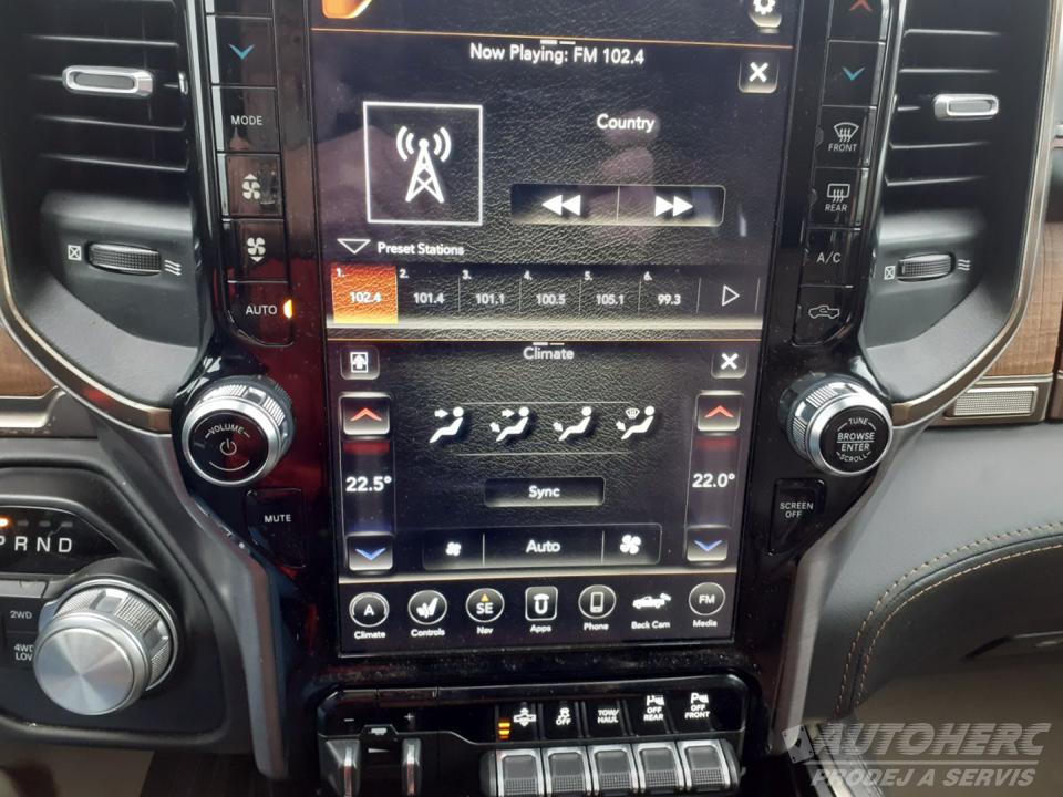 Dodge Ram 1500 5,7 8V HEMI LONGHORN