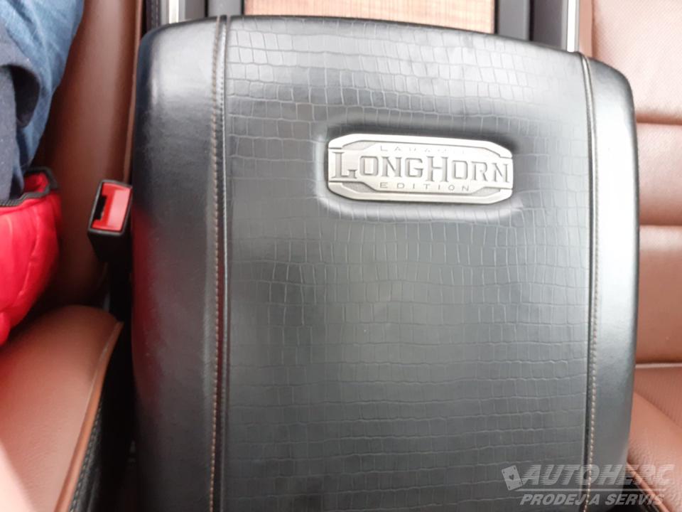 Dodge Ram 1500 5,7 8V HEMI LONGHORN
