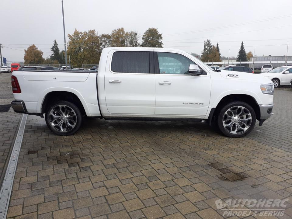 Dodge Ram 1500 5,7 8V HEMI LONGHORN