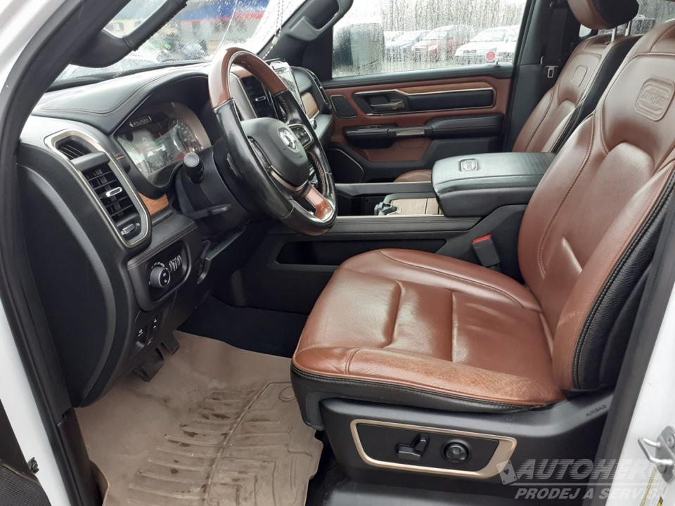 Dodge Ram 1500 5,7 8V HEMI LONGHORN