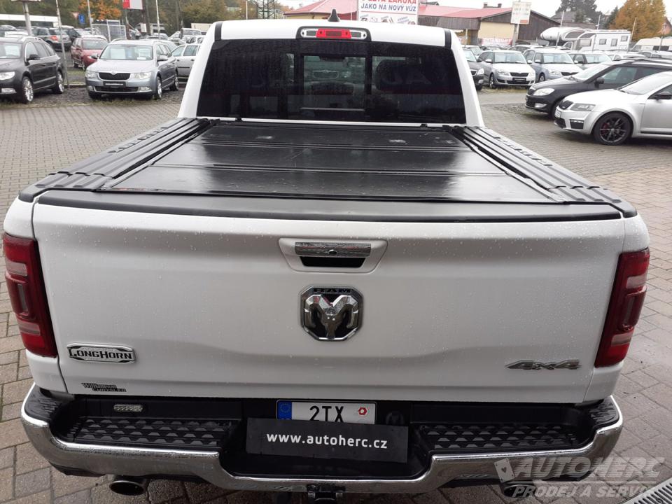 Dodge Ram 1500 5,7 8V HEMI LONGHORN
