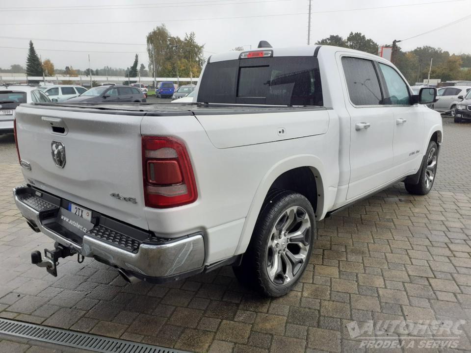 Dodge Ram 1500 5,7 8V HEMI LONGHORN