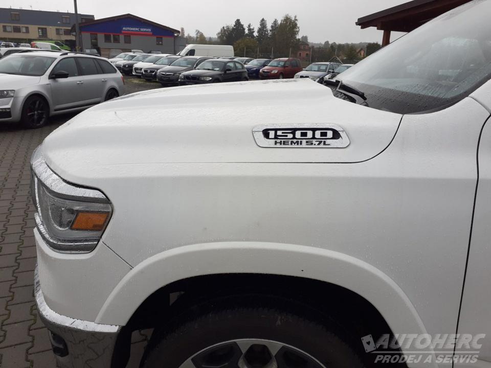 Dodge Ram 1500 5,7 8V HEMI LONGHORN