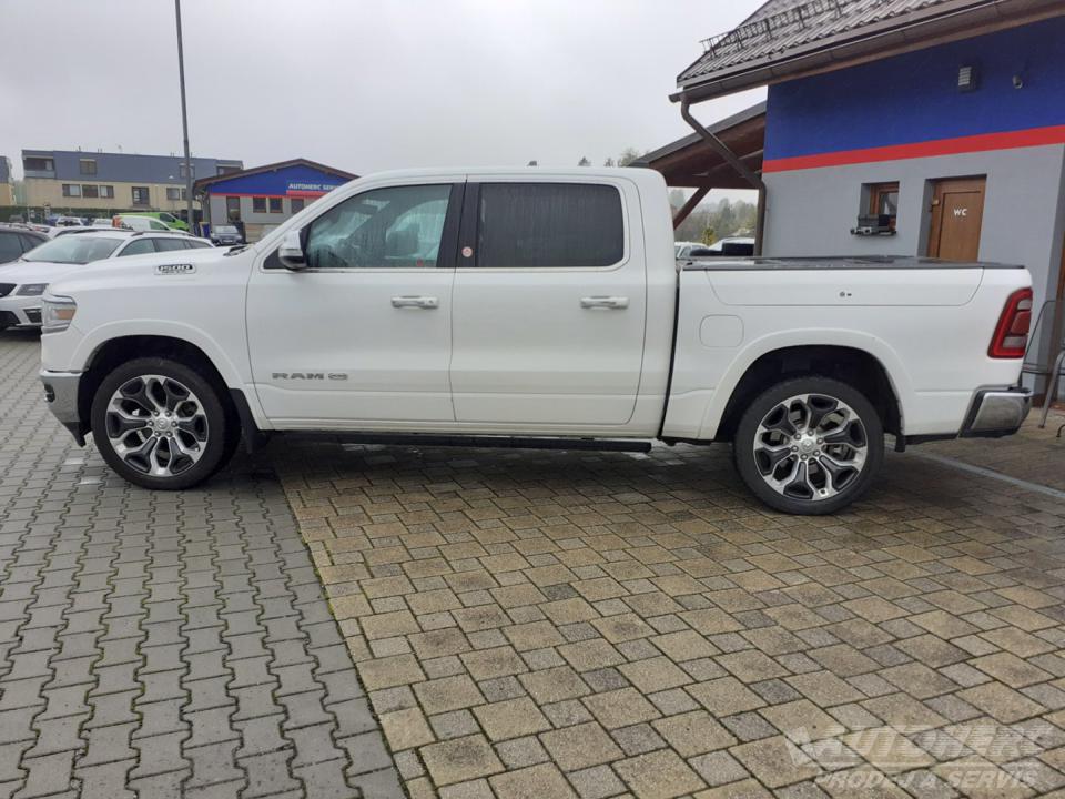 Dodge Ram 1500 5,7 8V HEMI LONGHORN