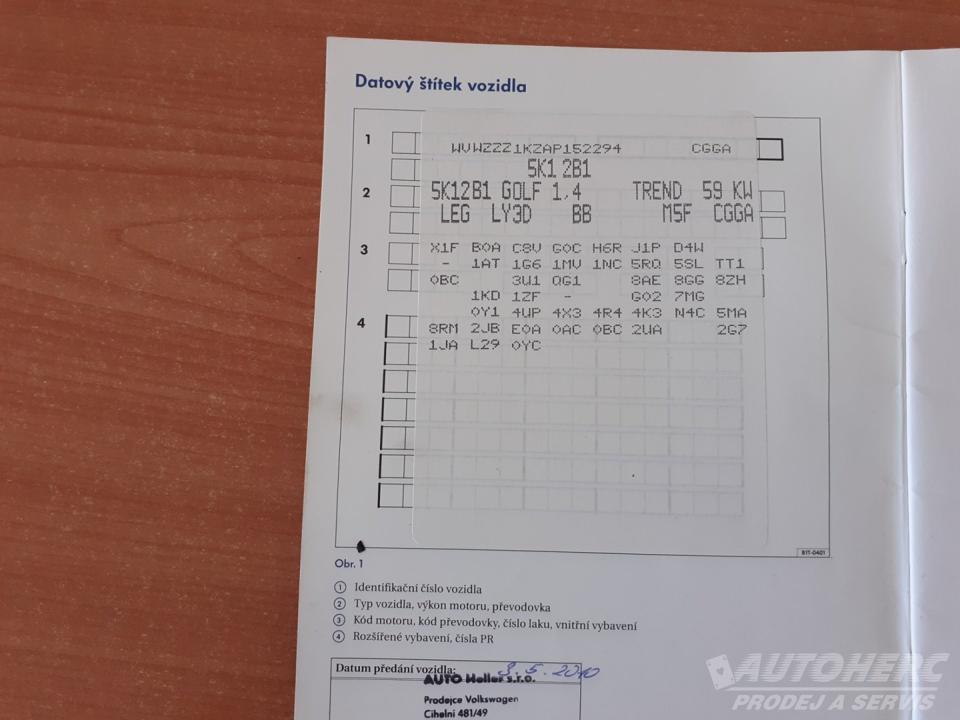 Volkswagen Golf 1.4 i  1.MAJ. ČR