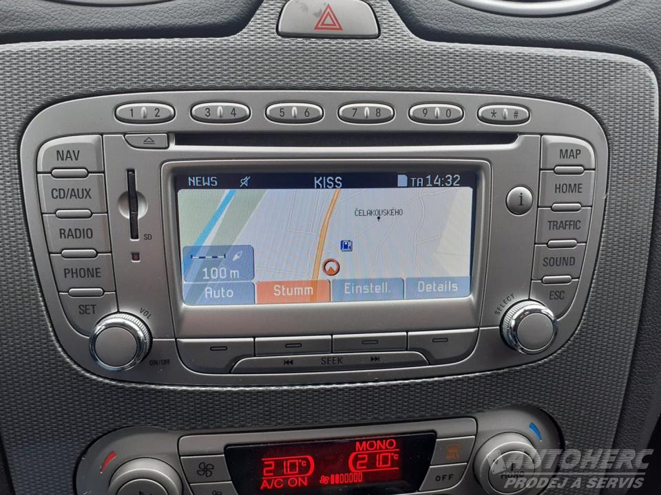 Ford Focus 1.6 16V  TITANIUM