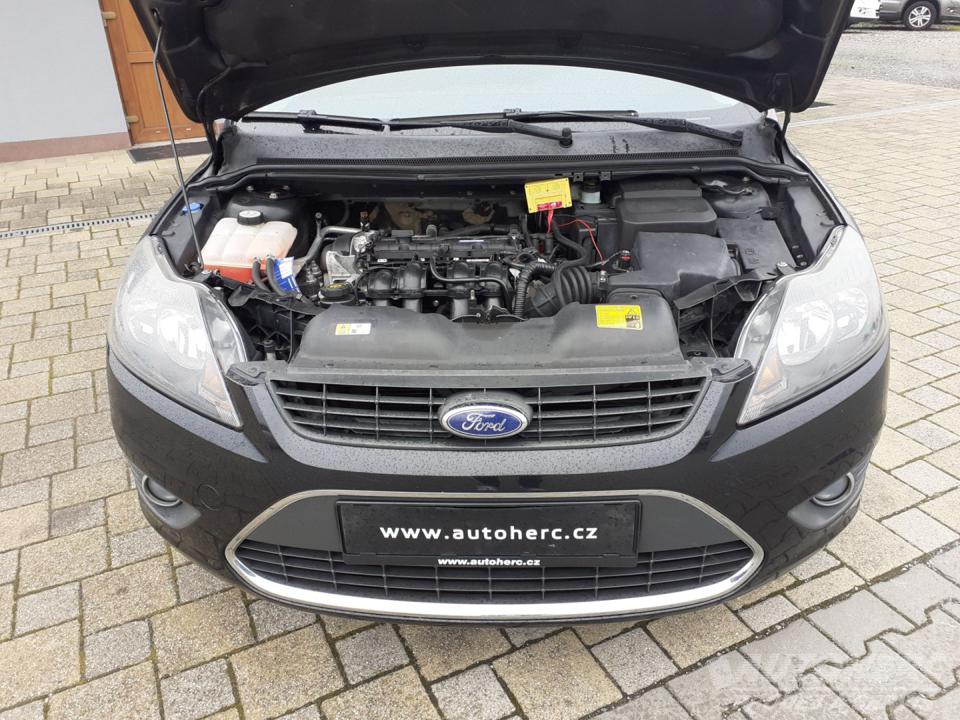 Ford Focus 1.6 16V  TITANIUM