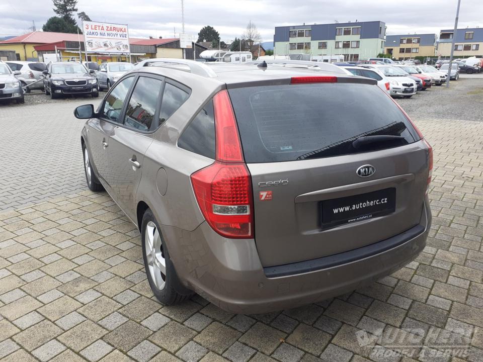 Kia Cee´d KOMBI 1.6 i 91Kw