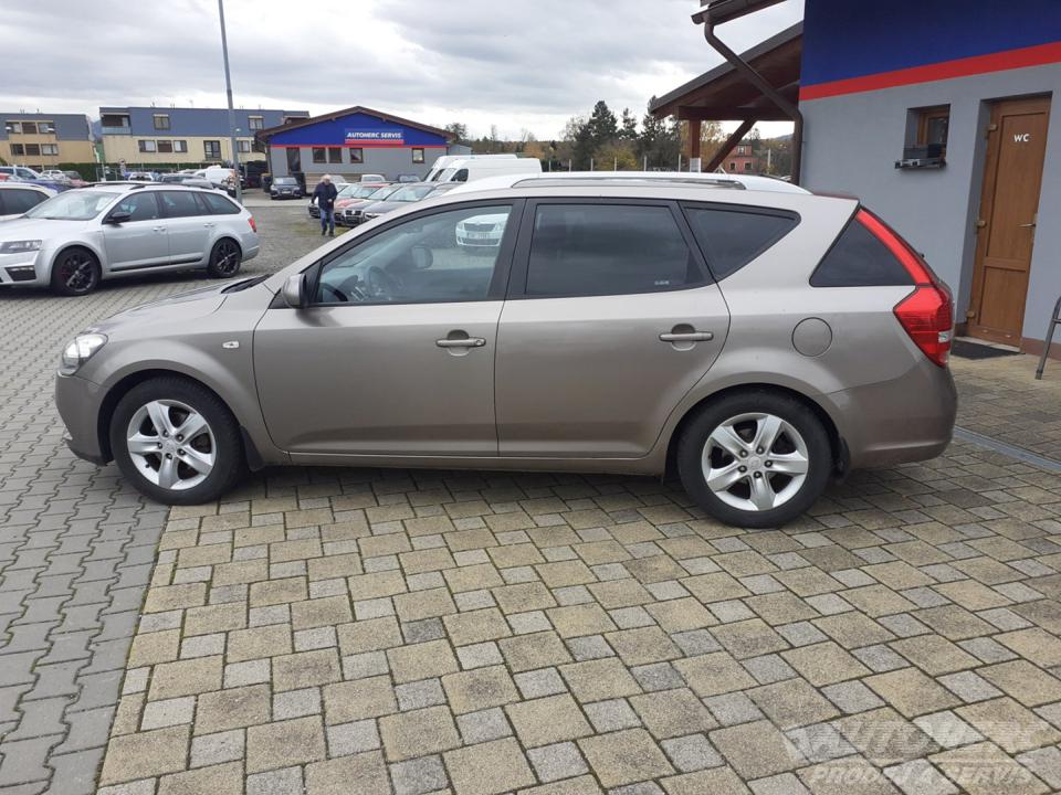 Kia Cee´d KOMBI 1.6 i 91Kw