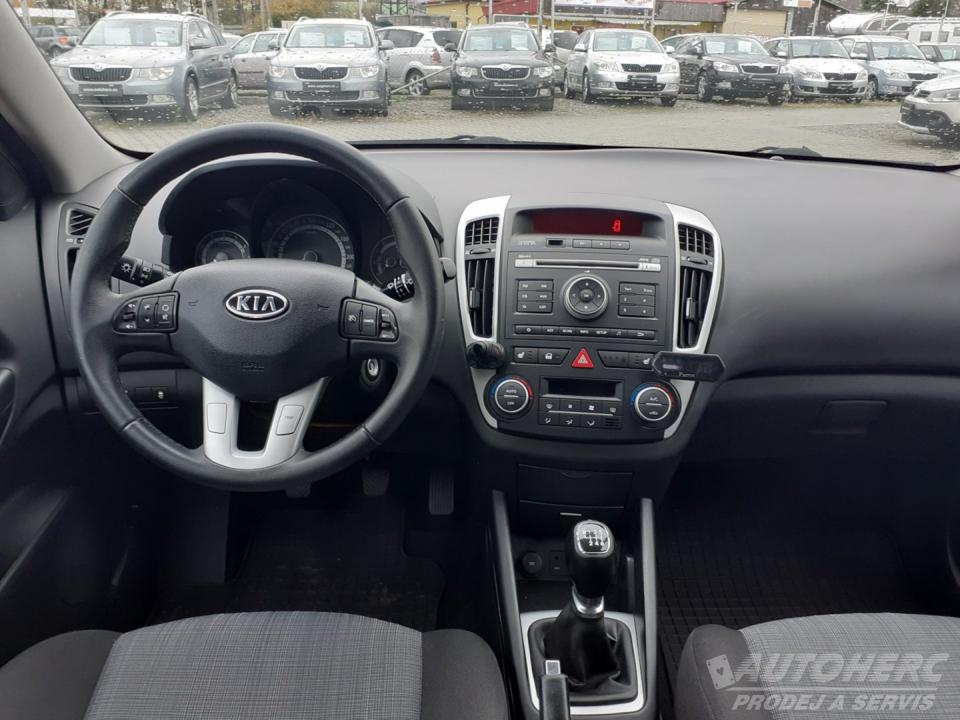 Kia Cee´d KOMBI 1.6 i 91Kw
