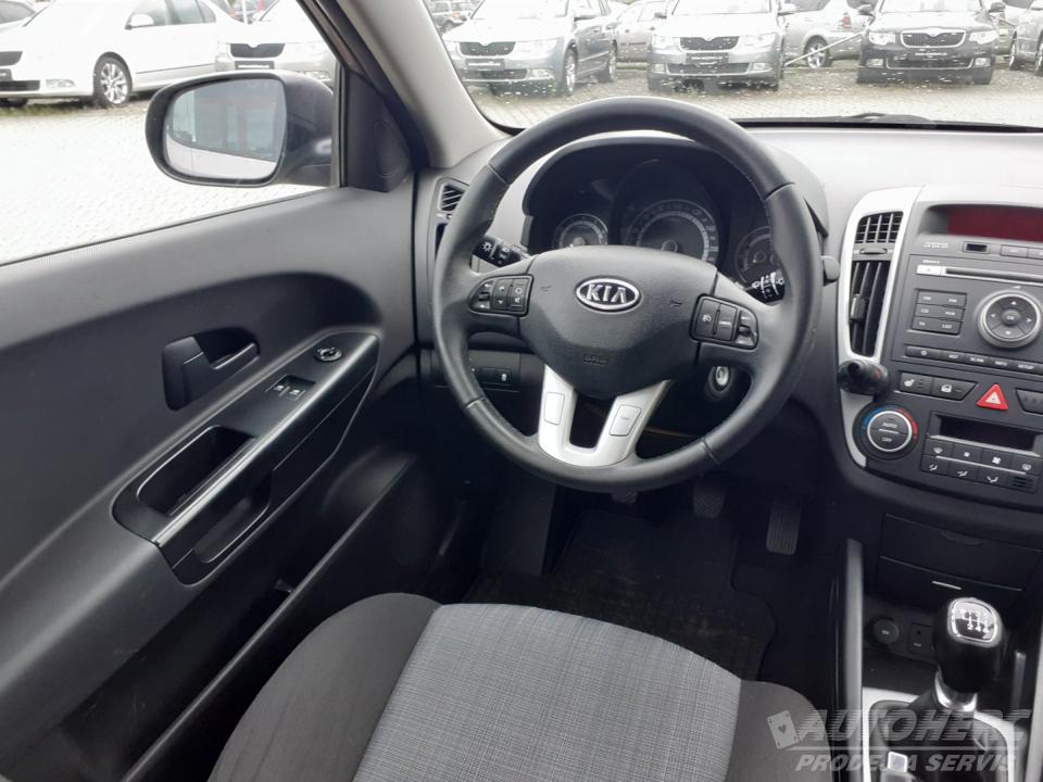 Kia Cee´d KOMBI 1.6 i 91Kw