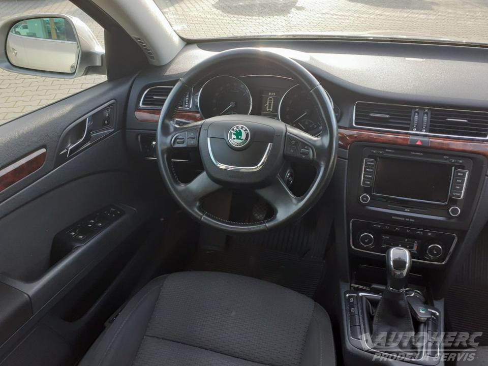 Škoda Superb 2.0 TDi Elegance
