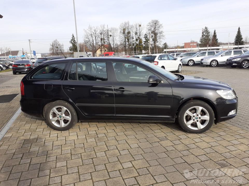 Škoda Octavia KOMBI 1.6 TDi 4x4 ČR