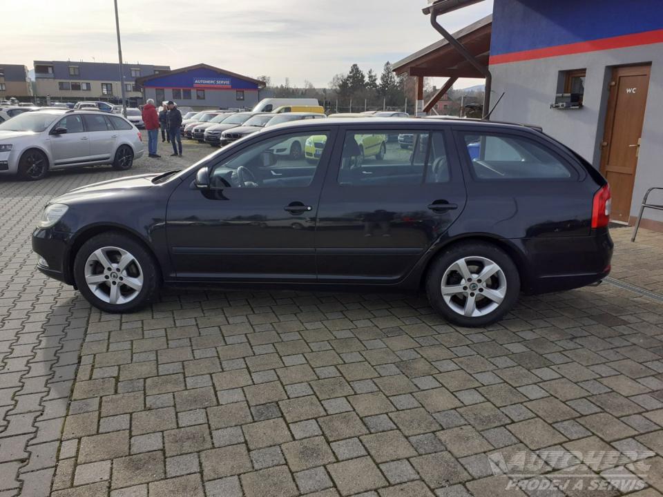 Škoda Octavia KOMBI 1.6 TDi 4x4 ČR