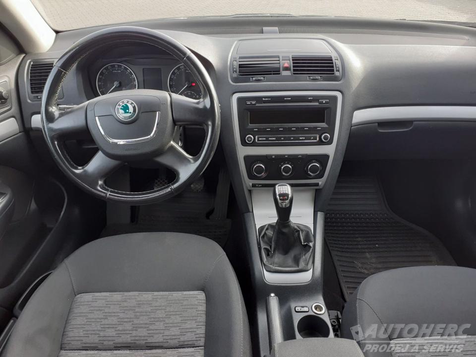 Škoda Octavia KOMBI 1.6 TDi 4x4 ČR