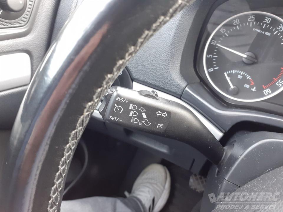 Škoda Octavia KOMBI 1.6 TDi 4x4 ČR