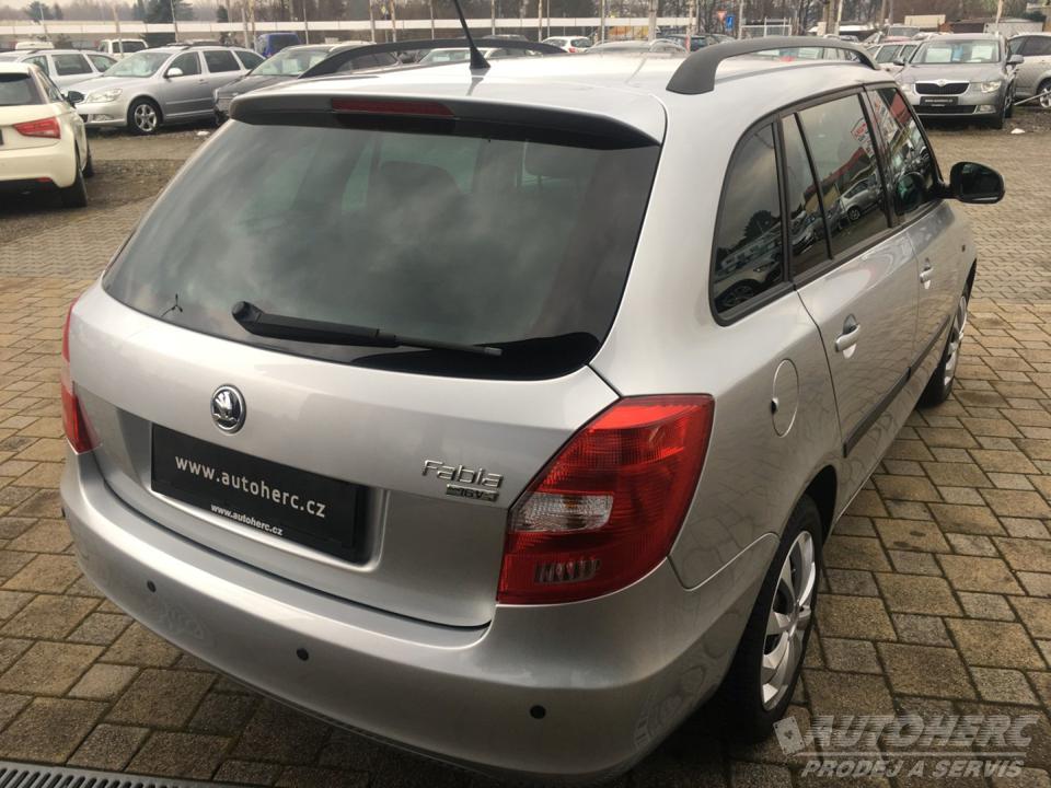 Škoda Fabia II Kombi 1.4 16V