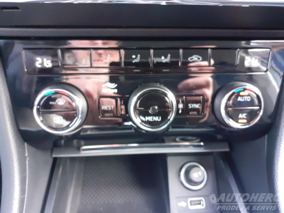 Škoda Superb III 2.0 TDi DSG ČR