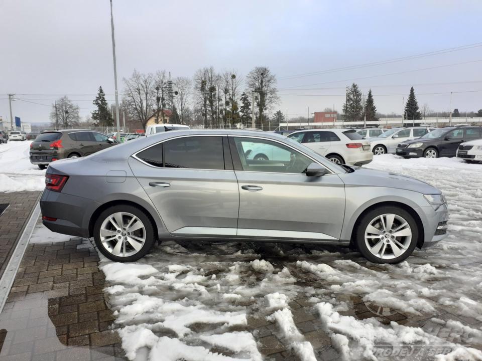 Škoda Superb III 2.0 TDi DSG ČR