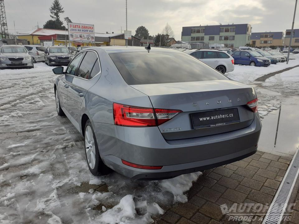 Škoda Superb III 2.0 TDi DSG ČR
