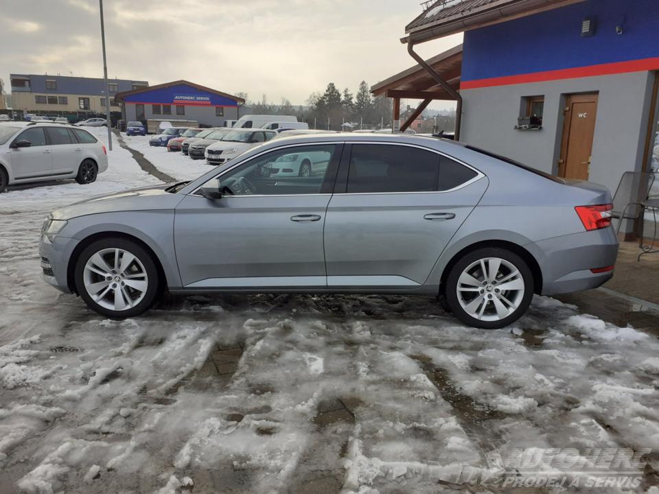 Škoda Superb III 2.0 TDi DSG ČR