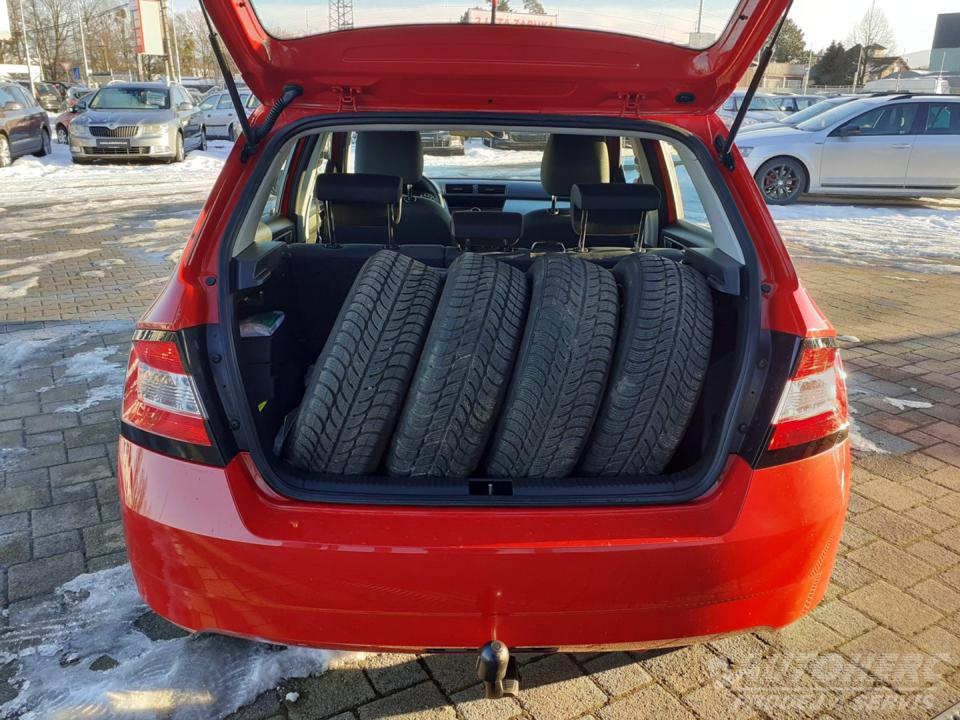 Škoda Fabia 1.2 TSi AMB 66Kw