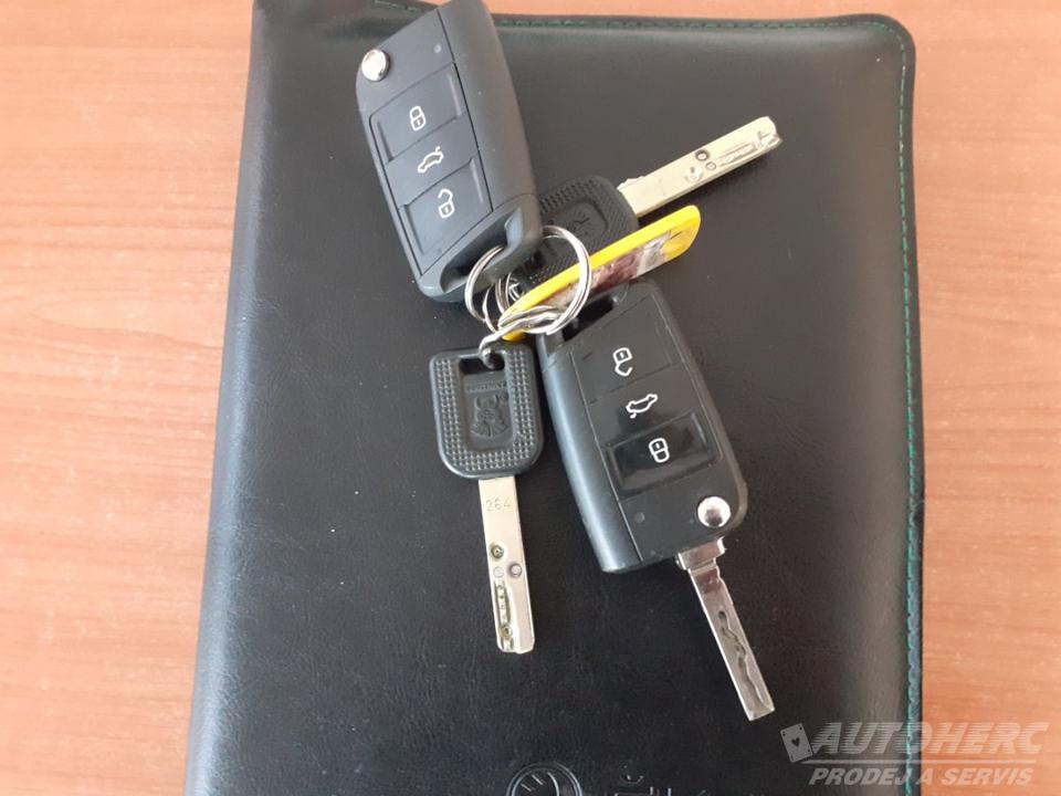 Škoda Fabia 1.2 TSi AMB 66Kw