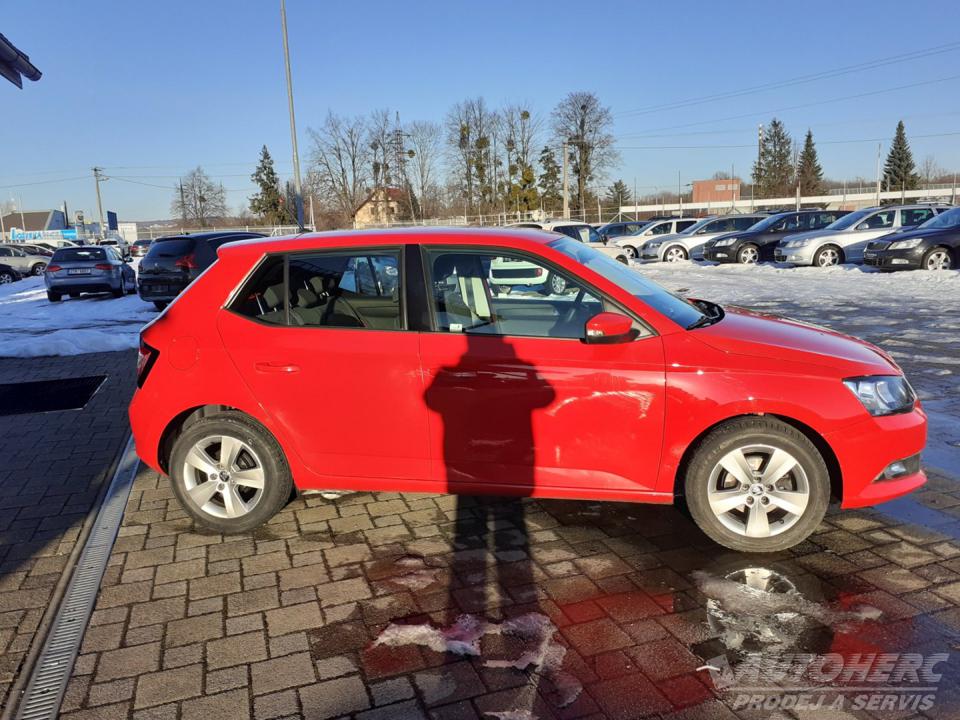 Škoda Fabia 1.2 TSi AMB 66Kw