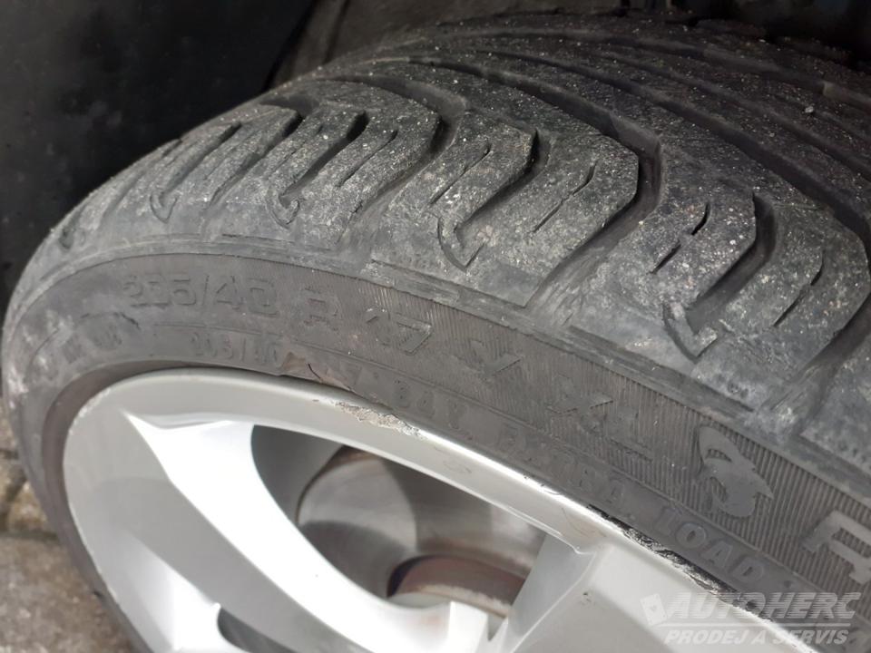 Škoda Fabia 1.2 TSi SCOUT