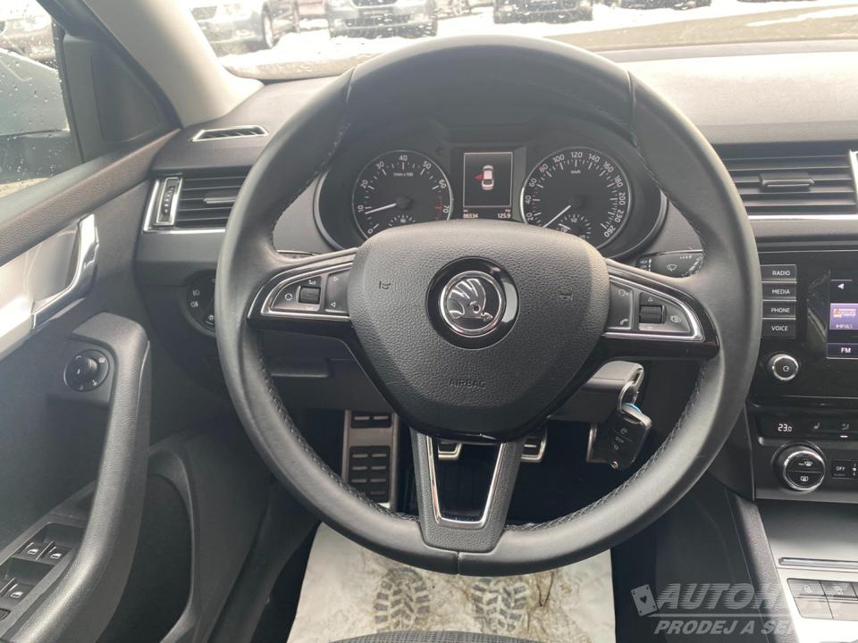 Škoda Octavia III 1.4 TSi Elegance 103 kW