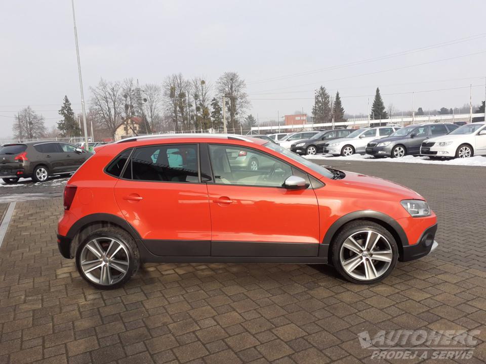 Volkswagen Polo 1.2 HTP CROSS