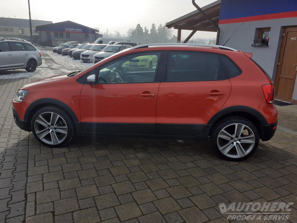 Volkswagen Polo 1.2 HTP CROSS