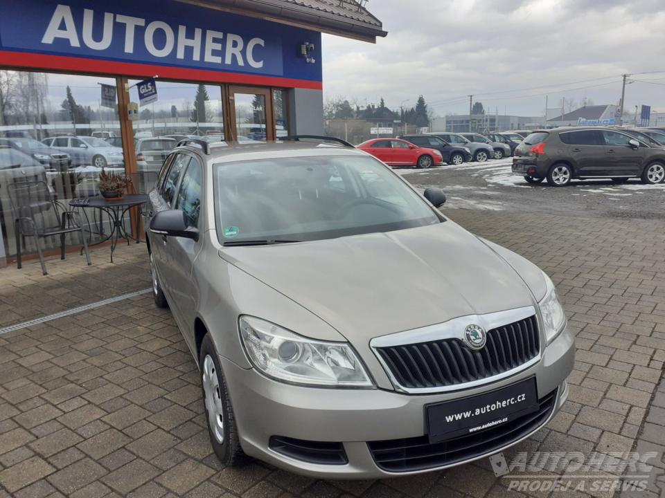 Škoda Octavia KOMBI 1.6 MPi