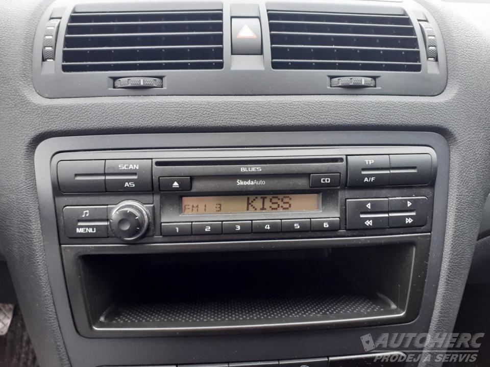 Škoda Octavia KOMBI 1.6 MPi