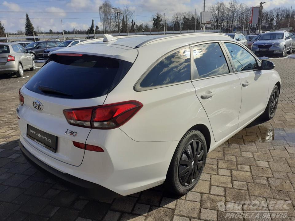 Hyundai i30 1.0 T-GDi GO! ČR