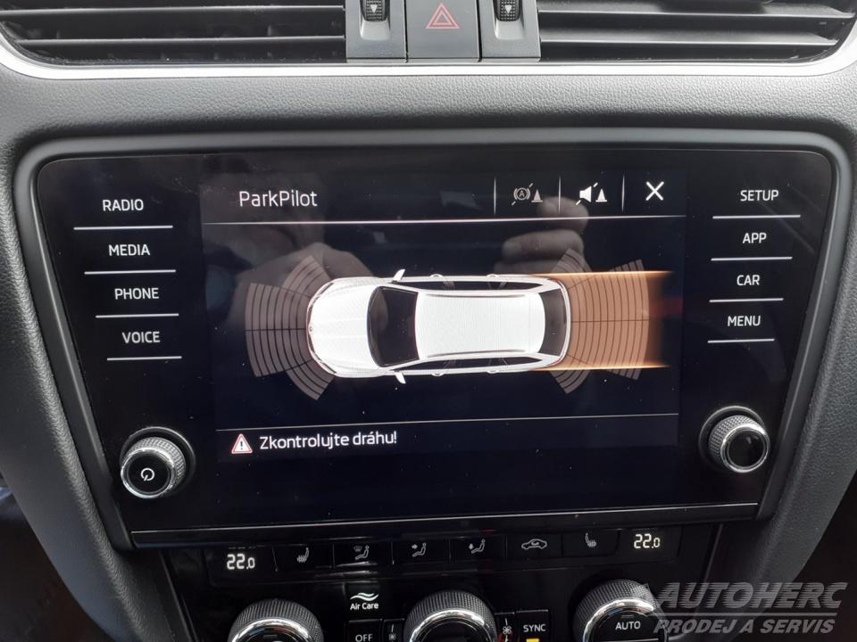 Škoda Octavia 1.6 TDi STYLE