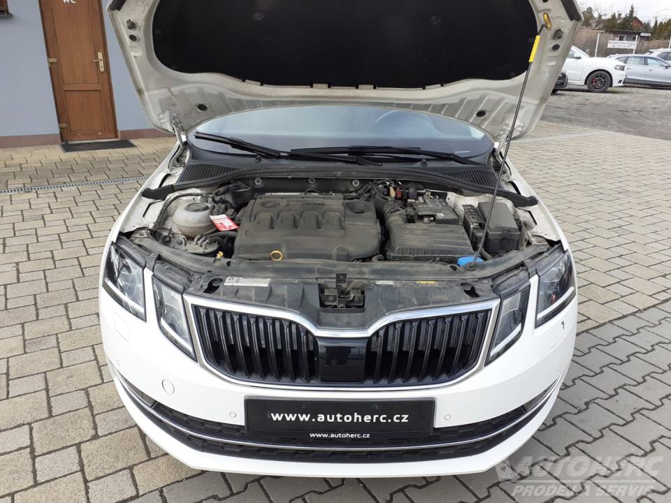 Škoda Octavia 1.6 TDi STYLE