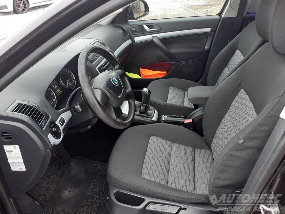 Škoda Octavia KOMBI 1.4 TSi AMBIENTE
