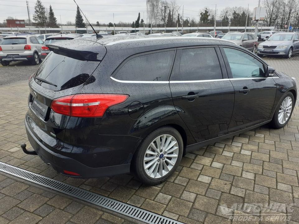 Ford Focus 1.5 E.B. TITANIUM