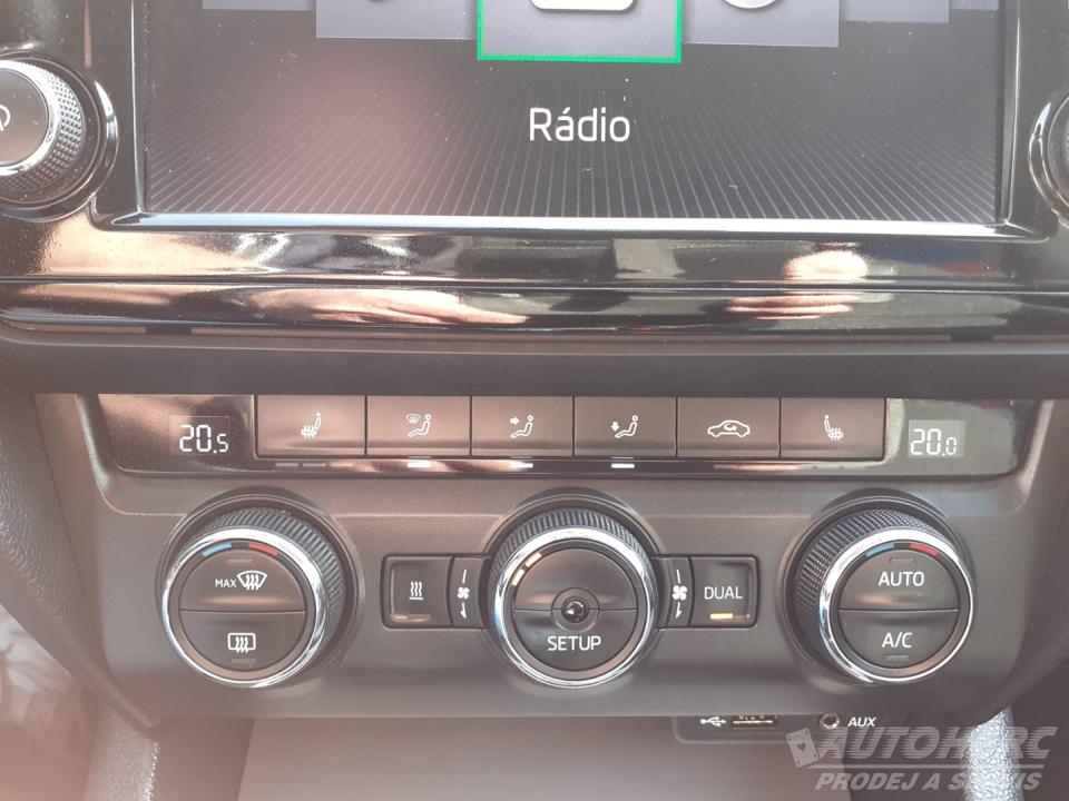 Škoda Octavia 2.0 TDi DSG ELEGANCE