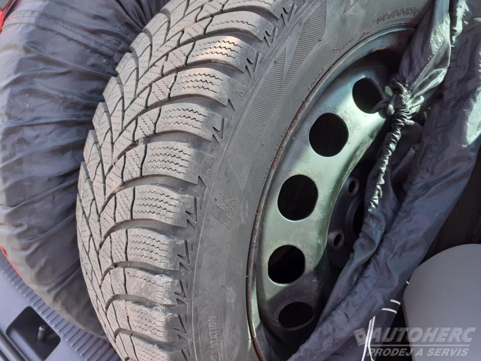 Škoda Octavia 2.0 TDi DSG ELEGANCE