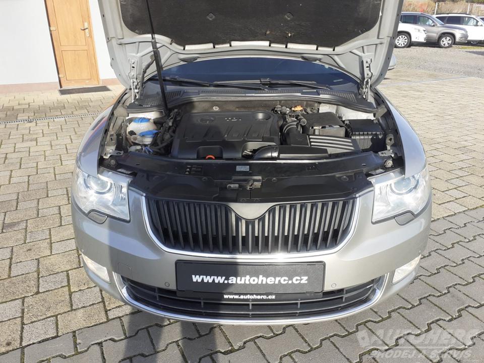 Škoda Superb 2.0 TDi Elegance