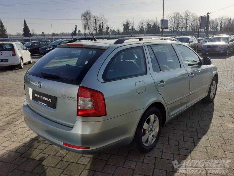 Škoda Octavia 1.4 TSi AMBIENTE
